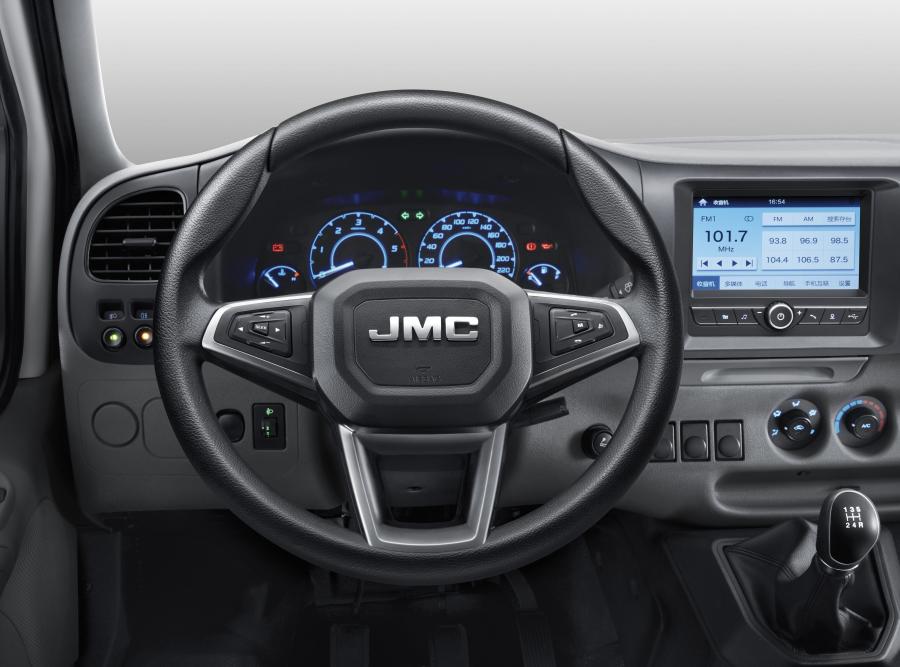 Панель приборов JMC Teshun GL Turbo 2016 года  (фото 3 из 4)